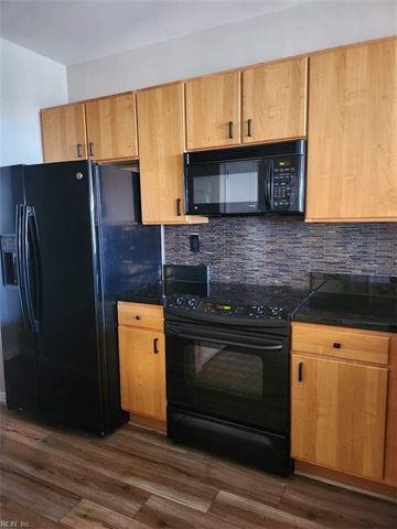 388 Boush St Unit 411, Norfolk, VA 23510