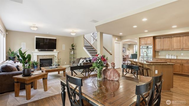 23770 SE 243rd Street, Maple Valley, WA 98038