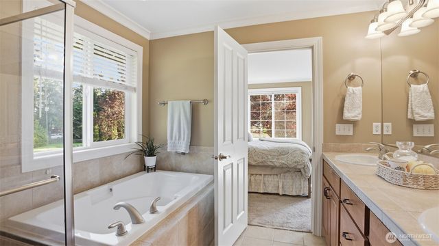 23770 SE 243rd Street, Maple Valley, WA 98038