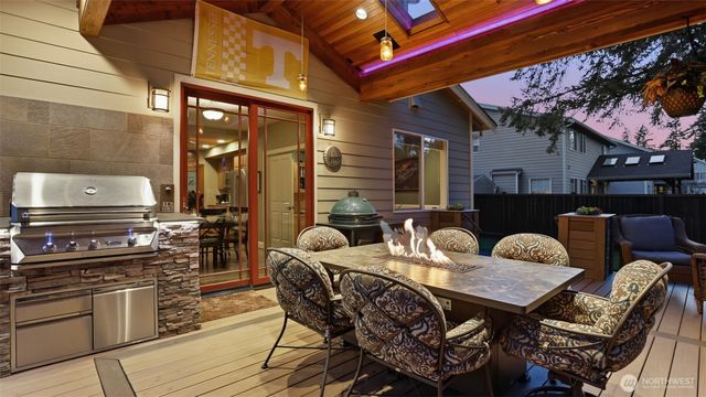 23770 SE 243rd Street, Maple Valley, WA 98038
