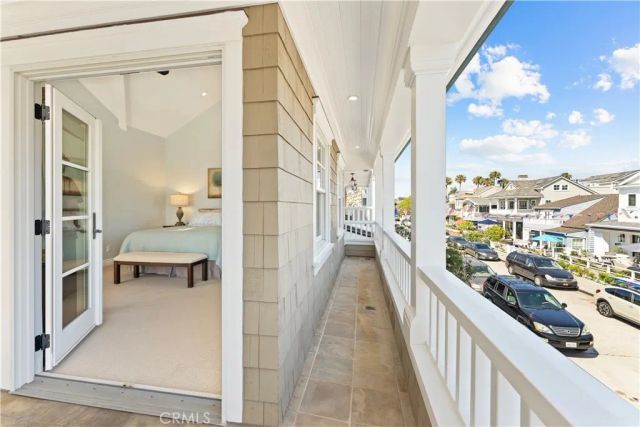 115 Topaz, Newport Beach, CA 92662