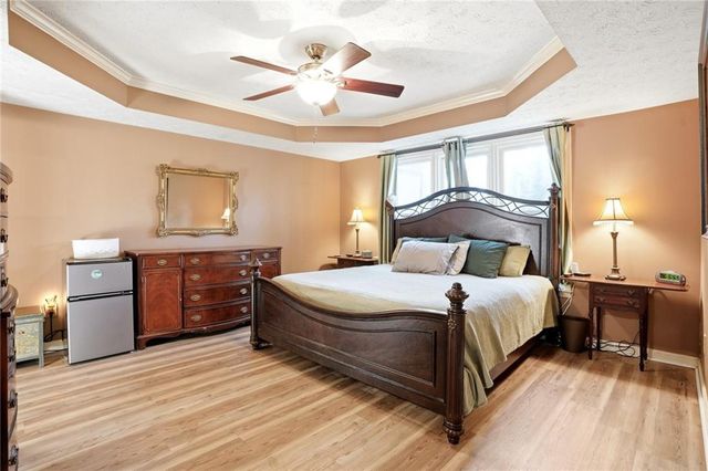 3075 Oak Meadow Drive, Snellville, GA 30078