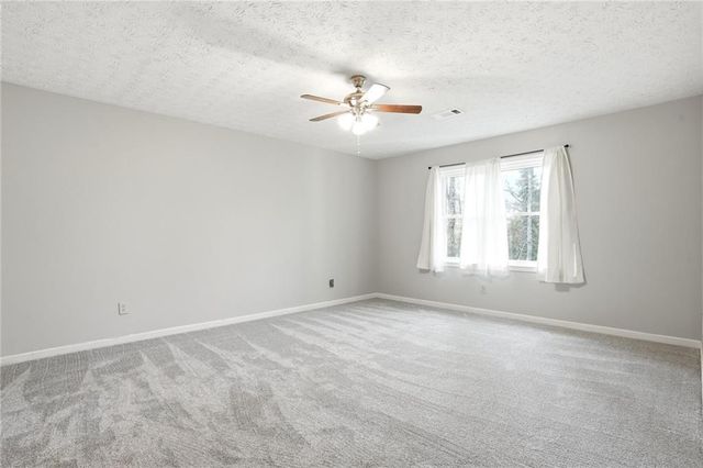 3075 Oak Meadow Drive, Snellville, GA 30078