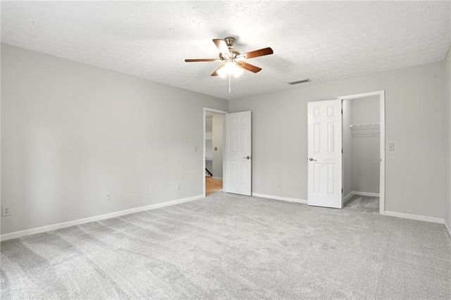 3075 Oak Meadow Drive, Snellville, GA 30078