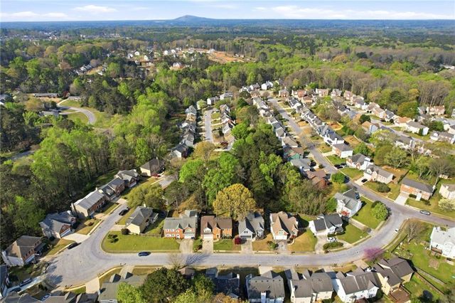 3075 Oak Meadow Drive, Snellville, GA 30078