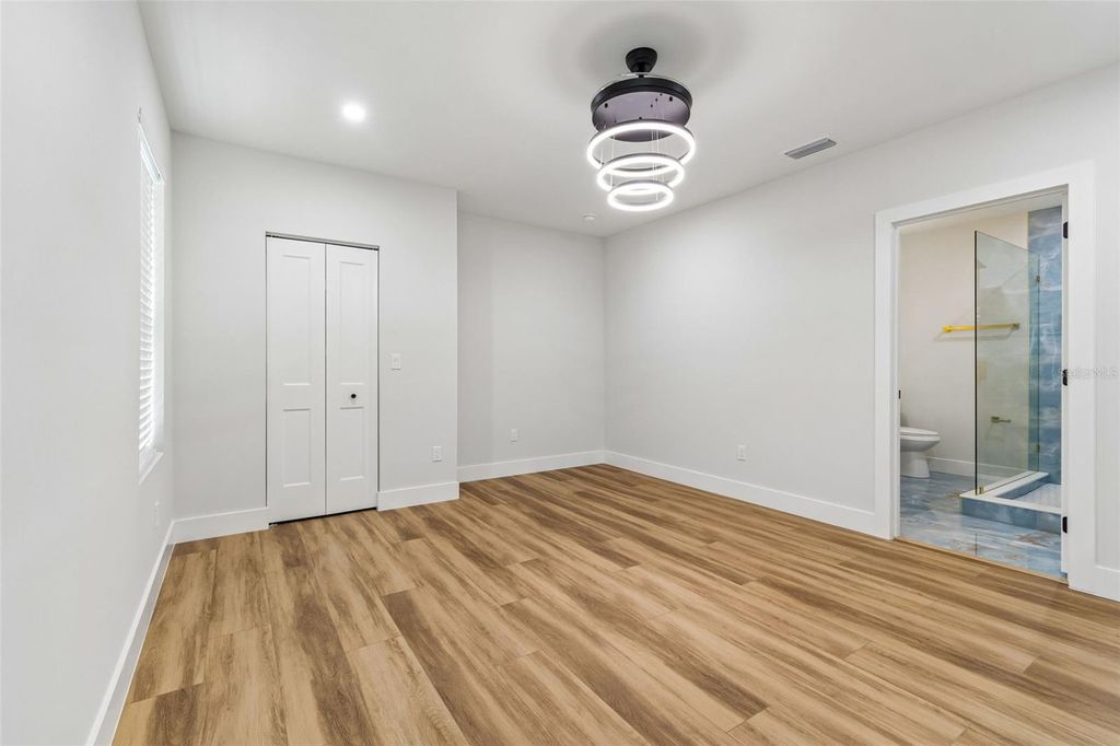 Image 34 of property listing at 4509 N 39TH STREET, Tampa, FL 33610
