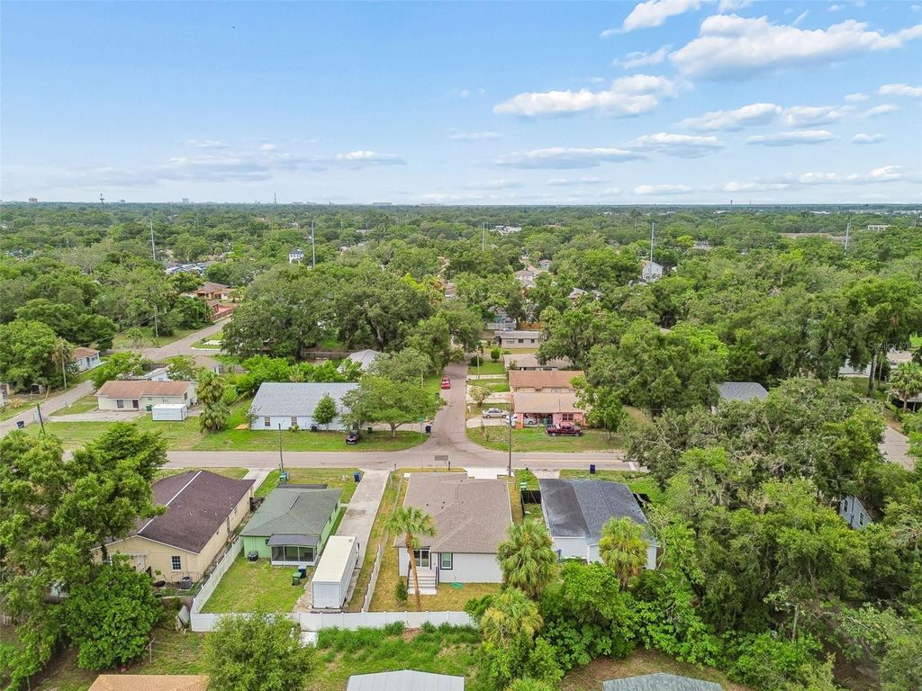 Image 64 of property listing at 4509 N 39TH STREET, Tampa, FL 33610
