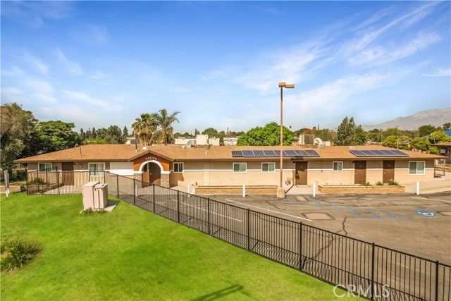 9967 Cedar Avenue, Bloomington, CA 92316