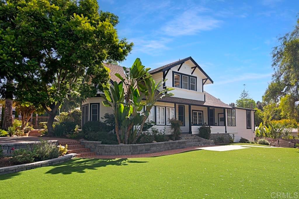 210 S Vine Street, Fallbrook, CA 92028 — exterior