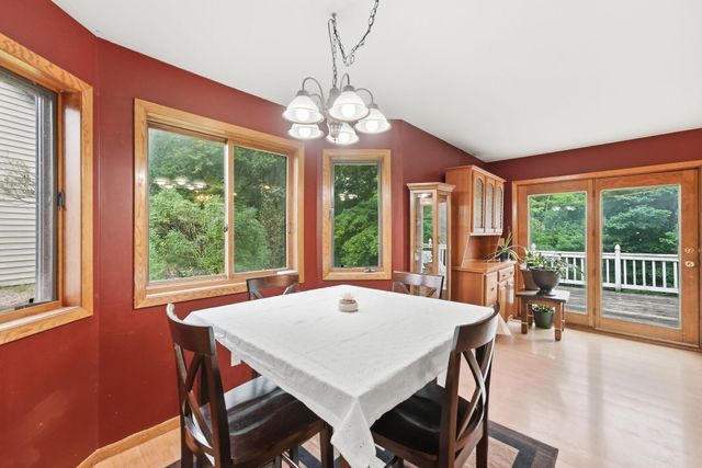 3287 Spruce Trail SW, Prior Lake, MN 55372