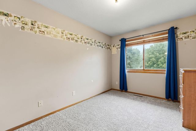 3287 Spruce Trail SW, Prior Lake, MN 55372
