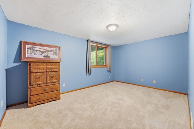 3287 Spruce Trail SW, Prior Lake, MN 55372