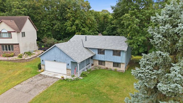 3287 Spruce Trail SW, Prior Lake, MN 55372