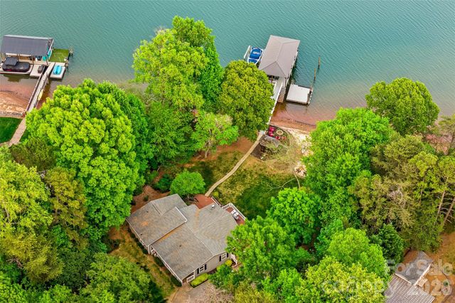 785 Kemp Road, Mooresville, NC 28117