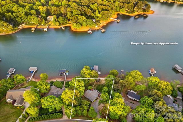 785 Kemp Road, Mooresville, NC 28117