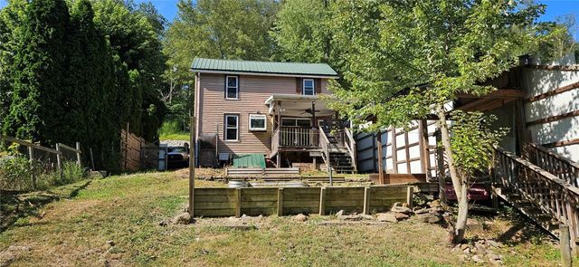 107 High Street, Kiskiminetas Twp, PA 15618