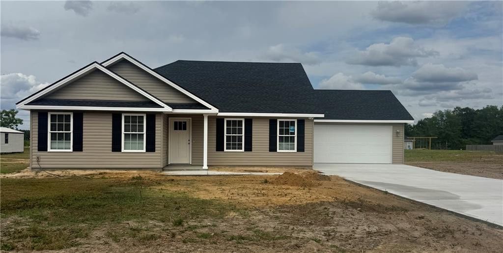 57 Crestview Road, Claxton, GA 30417