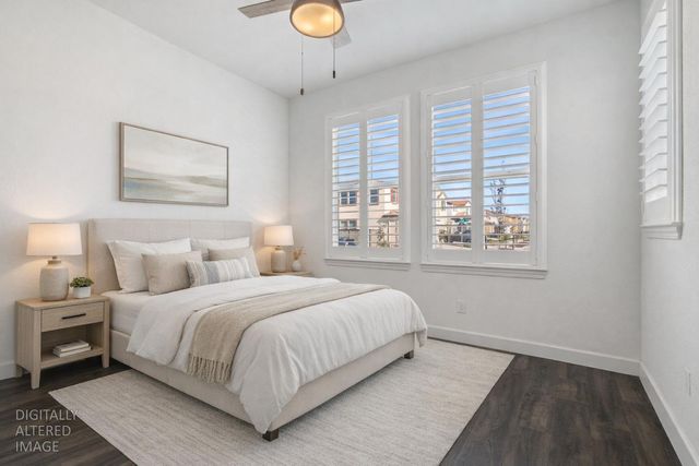 5649 Harveston Way, Sacramento, CA 95835