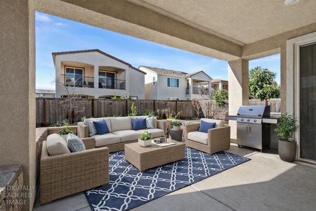 5649 Harveston Way, Sacramento, CA 95835