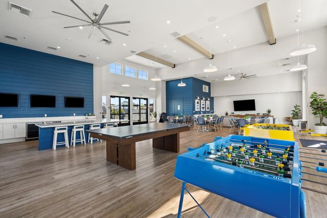 5649 Harveston Way, Sacramento, CA 95835