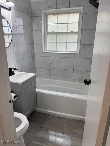 461 Kenwood Drive T3, Euclid, OH 44123