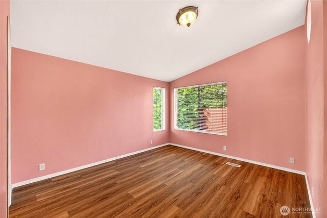 22110 Cedarview Drive E, Bonney Lake, WA 98391