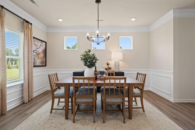 8768 Meadowvale Court, Ooltewah, TN 37363