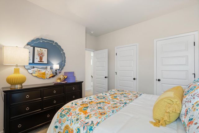 8768 Meadowvale Court, Ooltewah, TN 37363