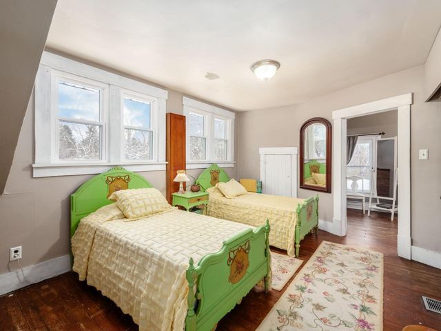 5229 Bean Oller Road, Delaware, OH 43015