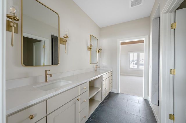 1401 Atlas Trail, Waunakee, WI 53597