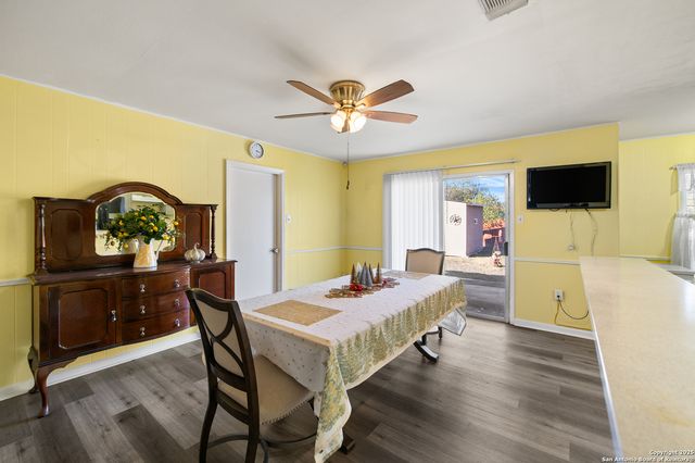 4423 SUN VISTA LN, San Antonio, TX 78217