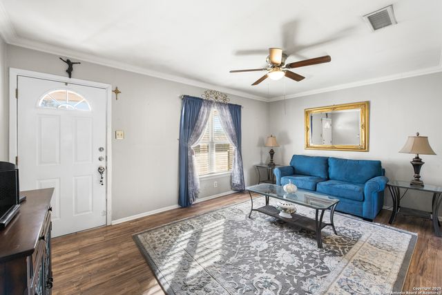 4423 SUN VISTA LN, San Antonio, TX 78217