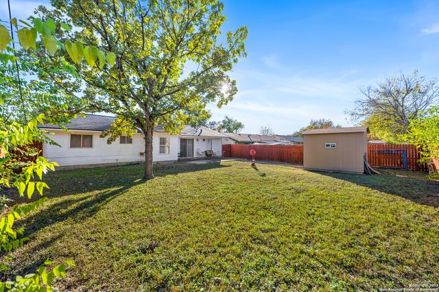 4423 SUN VISTA LN, San Antonio, TX 78217