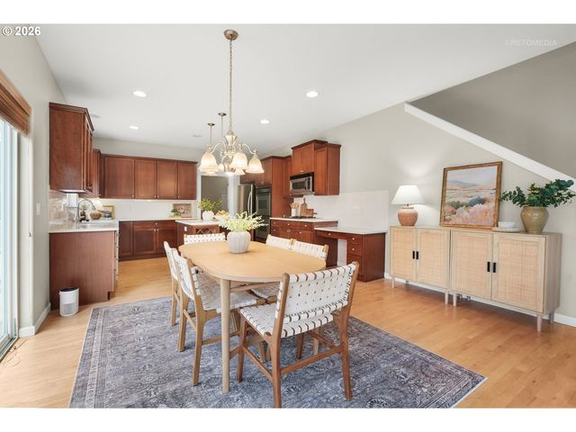 13601 Se ROLLING MEADOWS Dr, Happy Valley, OR 97086