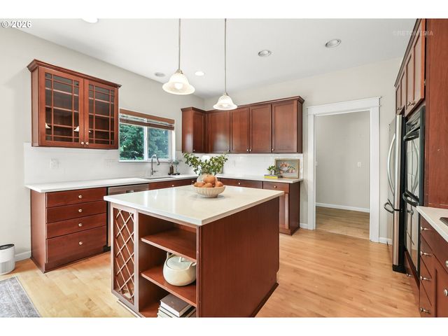 13601 Se ROLLING MEADOWS Dr, Happy Valley, OR 97086