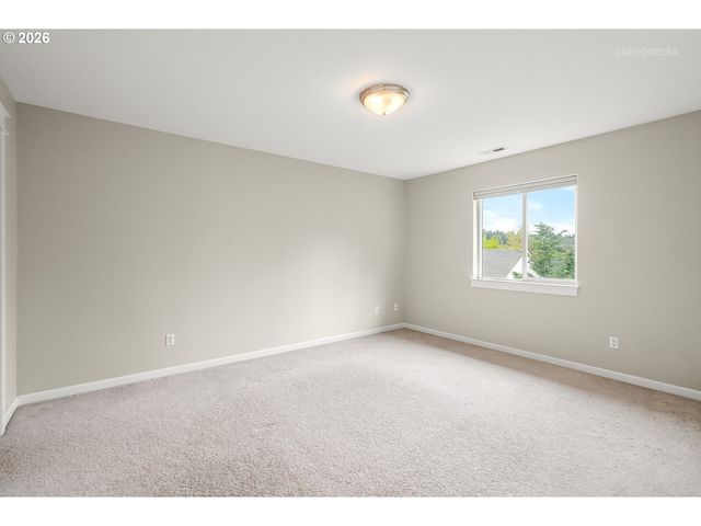 13601 Se ROLLING MEADOWS Dr, Happy Valley, OR 97086