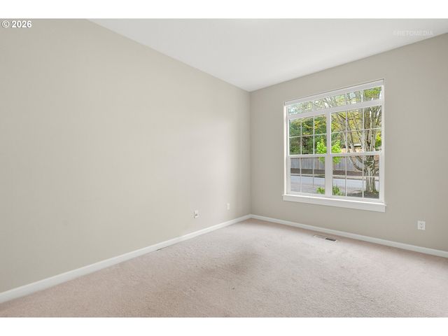 13601 Se ROLLING MEADOWS Dr, Happy Valley, OR 97086