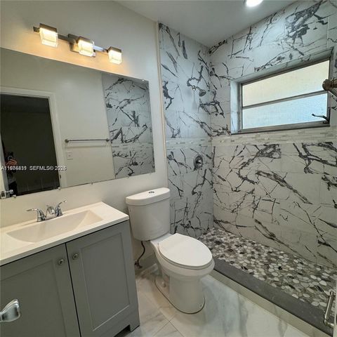 590 NE 20th St 2, Wilton Manors, FL 33305