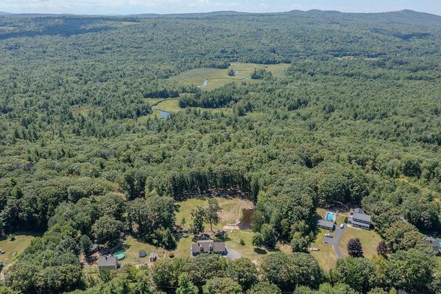 269 Old Bay Road, New Durham, NH 03855