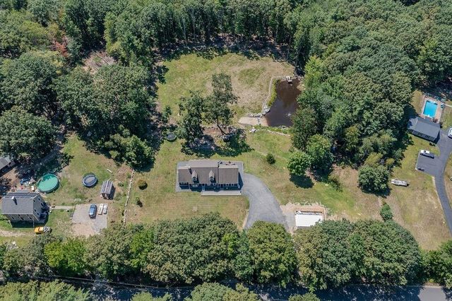 269 Old Bay Road, New Durham, NH 03855