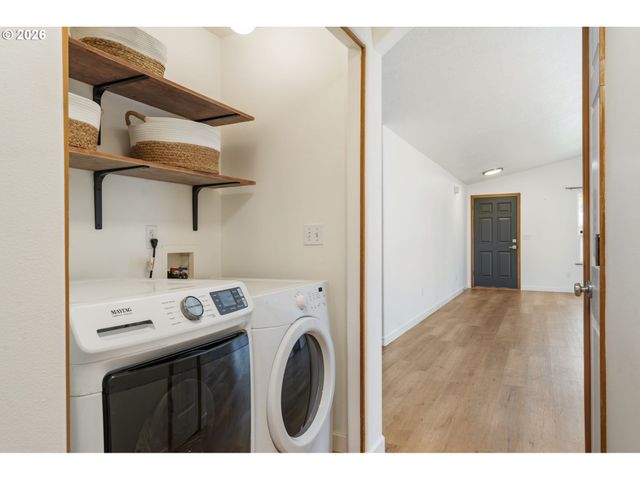 6925 Se 65TH Ave, Portland, OR 97206