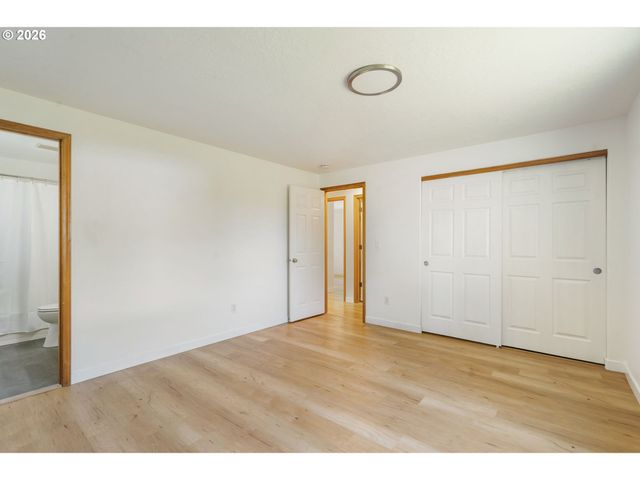 6925 Se 65TH Ave, Portland, OR 97206