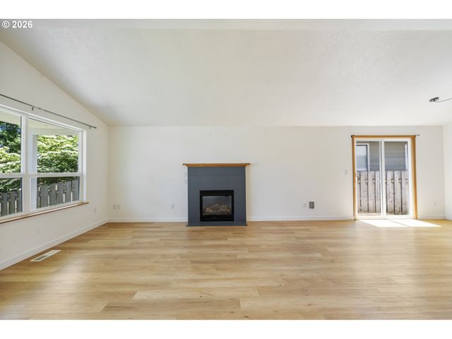 6925 Se 65TH Ave, Portland, OR 97206