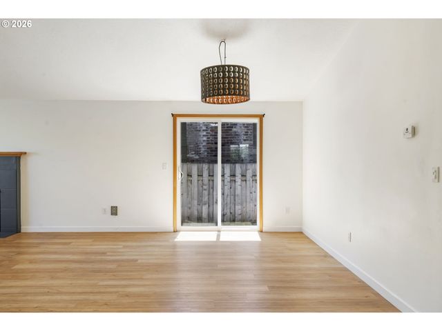 6925 Se 65TH Ave, Portland, OR 97206