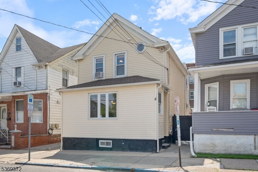 6 Doremus St, Paterson City, NJ 07522