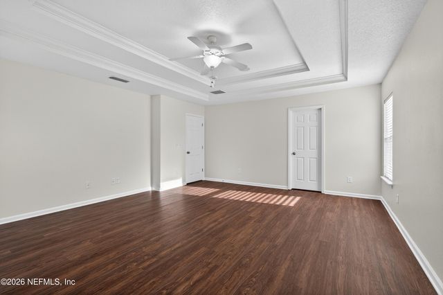 2425 ADAMS LAKE Boulevard, Jacksonville, FL 32221