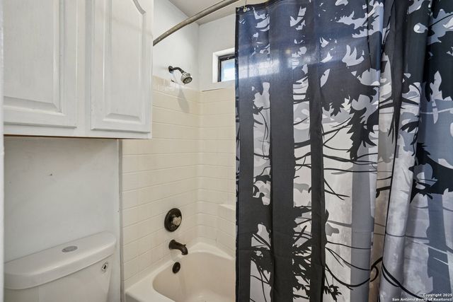 1290 Hidden Oaks, Bulverde, TX 78163