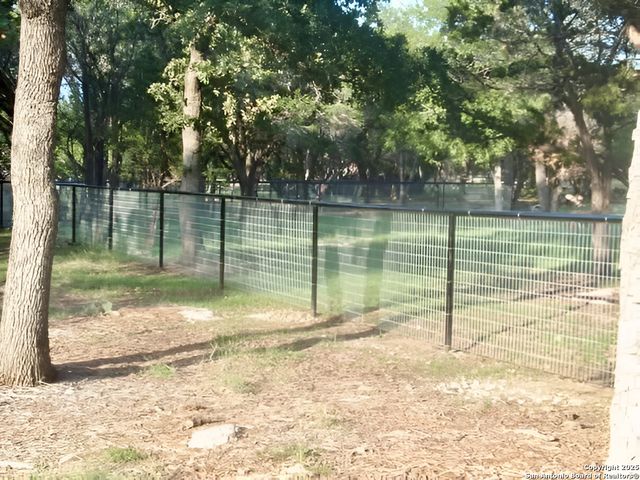 1290 Hidden Oaks, Bulverde, TX 78163