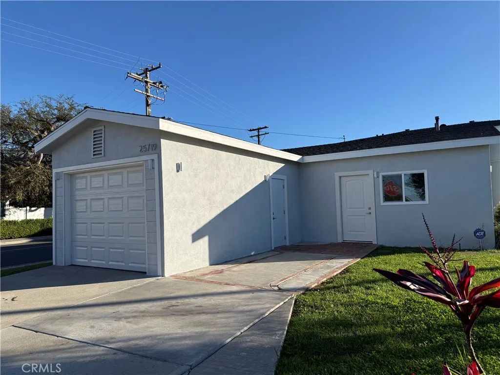 25719 Walnut, Lomita, CA 90717
