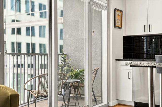 943 Peachtree Street NE 1403, Atlanta, GA 30309